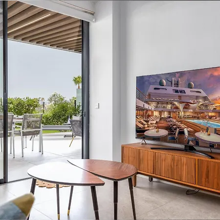 Apartment Lola